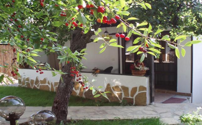 Guest Rooms Bela Neda Veliko Tarnovo Eksteriør billede
